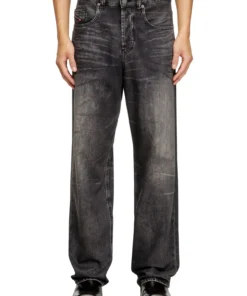 2001 - די מקרו ג׳ינס בגזרה ישרה ורחבה - אפור