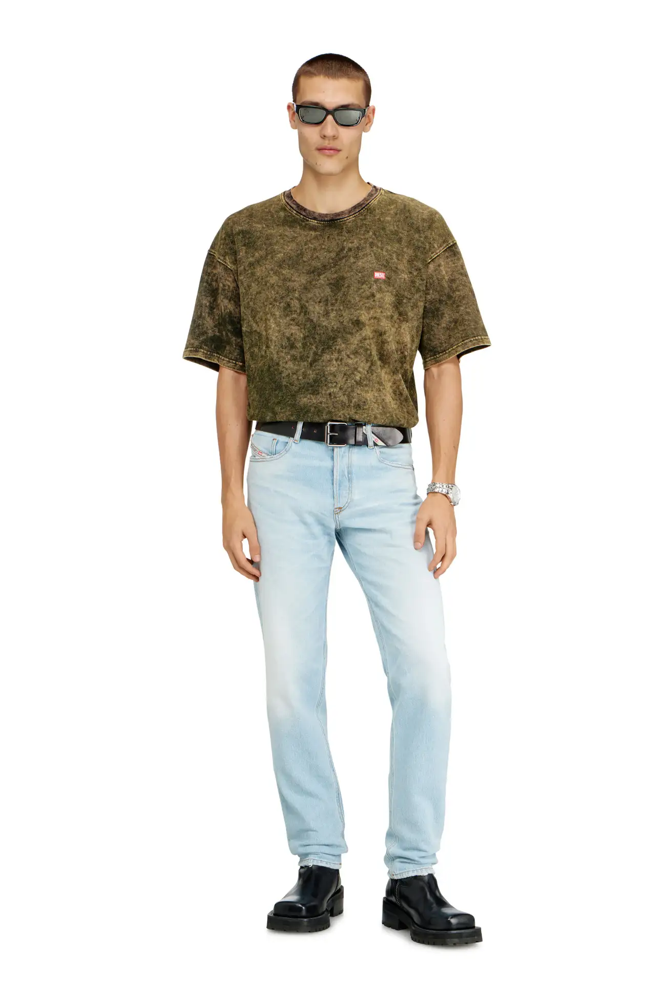 2023 - די פיניטיב ג׳ינס בגזרה רגילה - כחול בהיר – תמונה 4