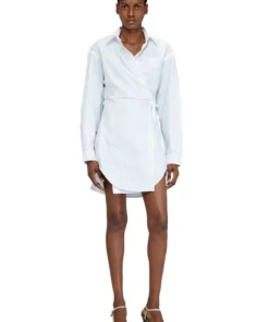 שמלת מיני מעטפת מפופלין עם פסים דקים ושרוולים ארוכים - כחול בהיר