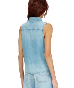 Alternative view of חולצת דנים ללא שרוולים - כחול בהיר