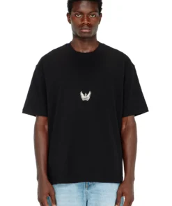 טישרט בגזרת אוברסייז עם רקמת Eagle D – שחור